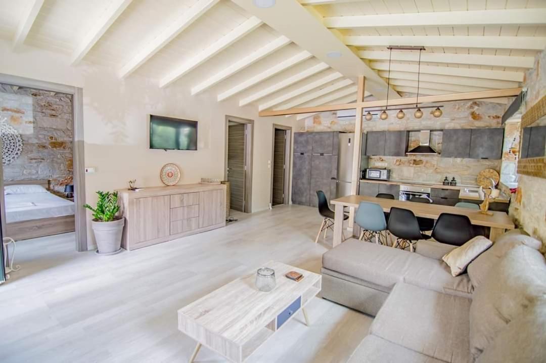 斯卡拉伯塔麦斯Kastro Stone House别墅 外观 照片